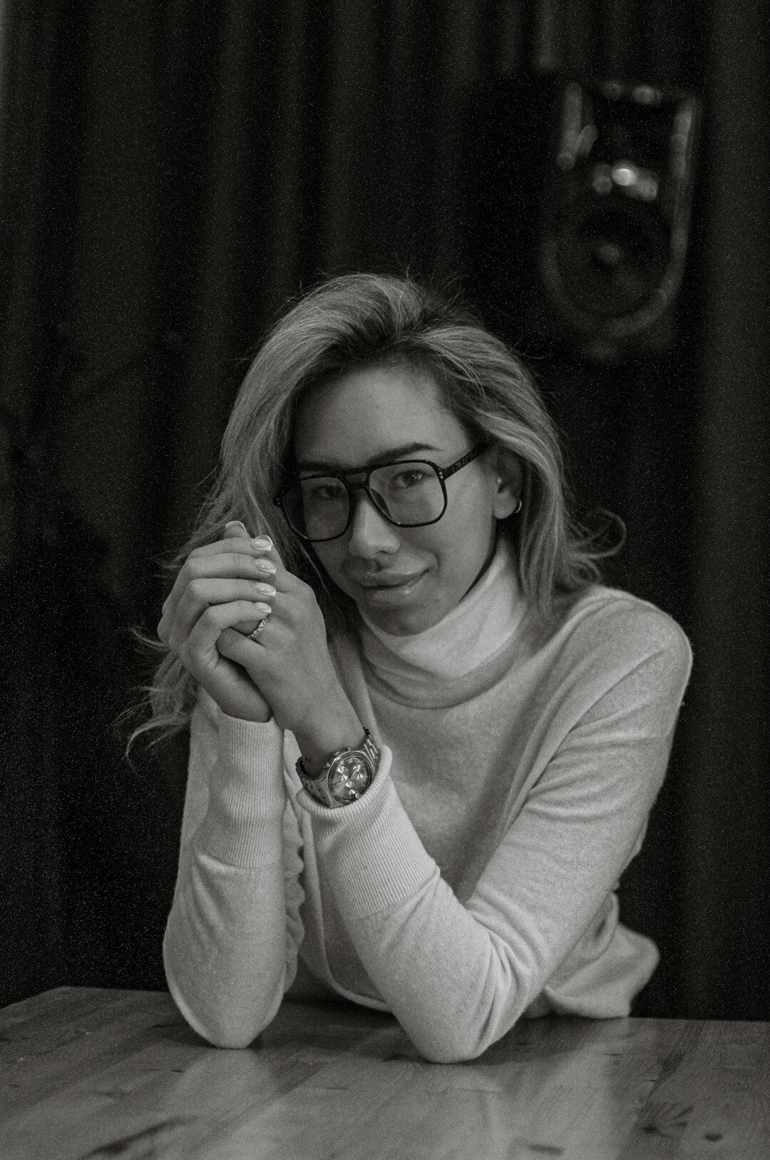 Portrait of a professional Belgian female journalist and media trainer